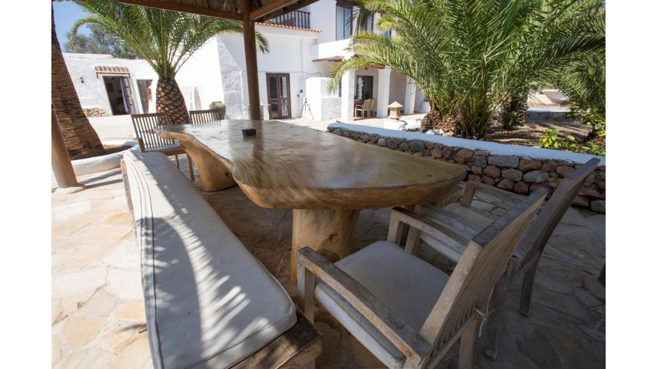 Villa Daniel 5 Mins By Taxi Into Ibiza Town Sant Jordi de ses Salines Exteriér fotografie